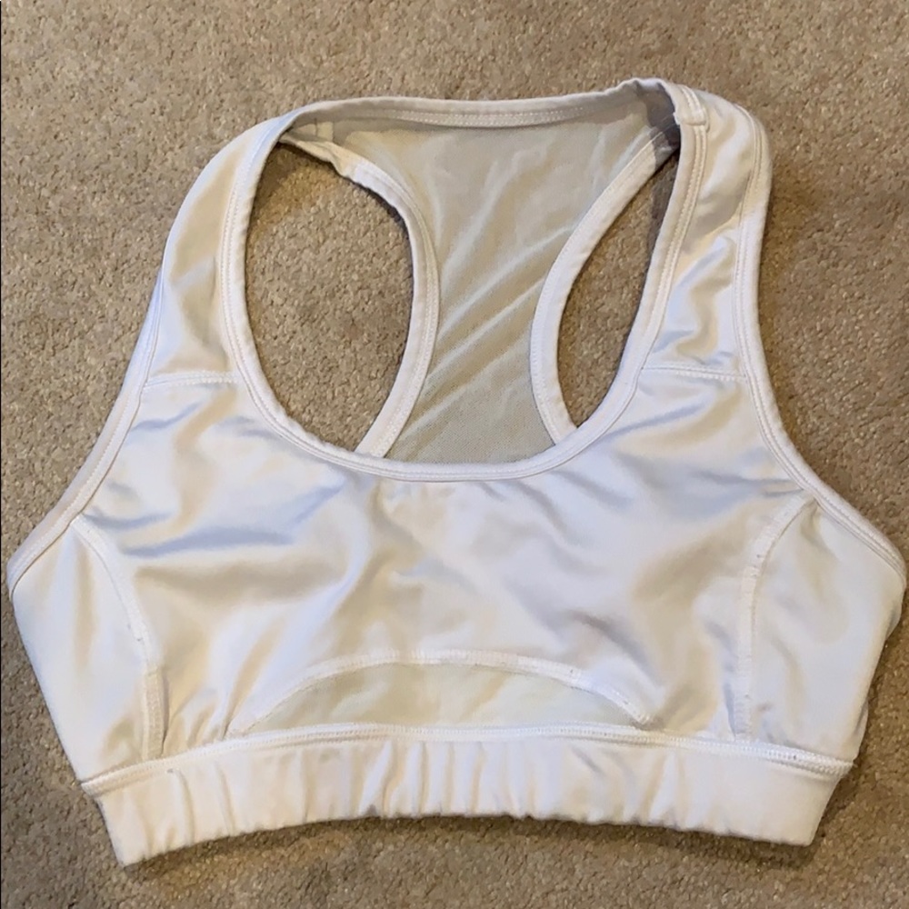Sports bra